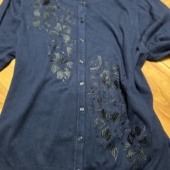 Croft & Barrow Navy Blue Sweater - Picture 5 of 12